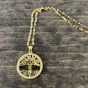 Tree of Life Celtic Love Circular Round Gold Necklace - JUST IN!!